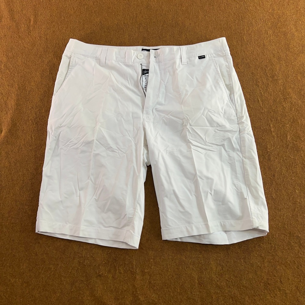 TravisMathew Mens 36 White Performance Stretch Golf Shorts